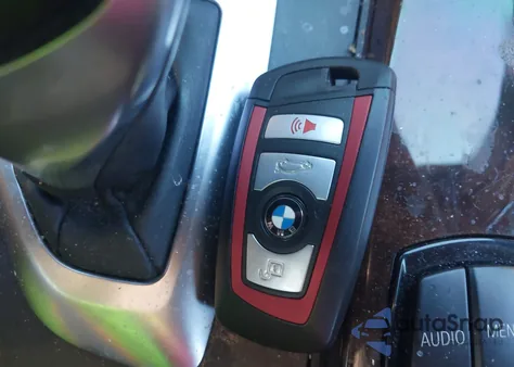 2016 BMW 328I z USA, uszkodzony, nr VIN WBA8E9G51GNU27742